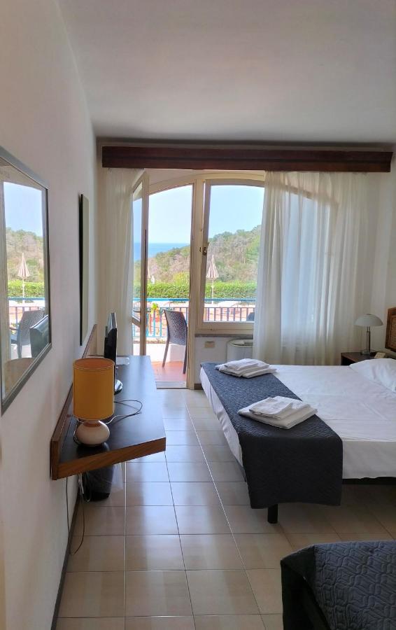 Horizon Elba Hotel 3*